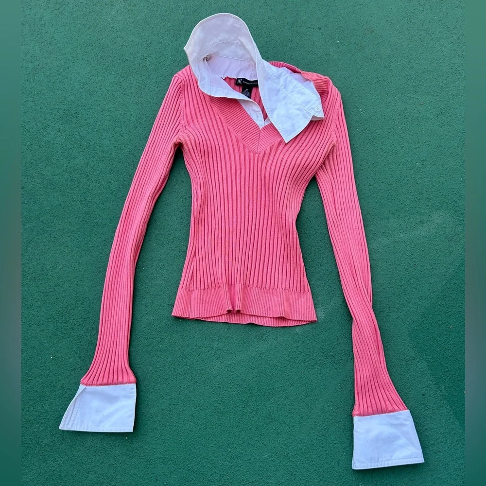 Pink Ribbed Sweater with White Collar and Cuffs - Picture 1 of 1